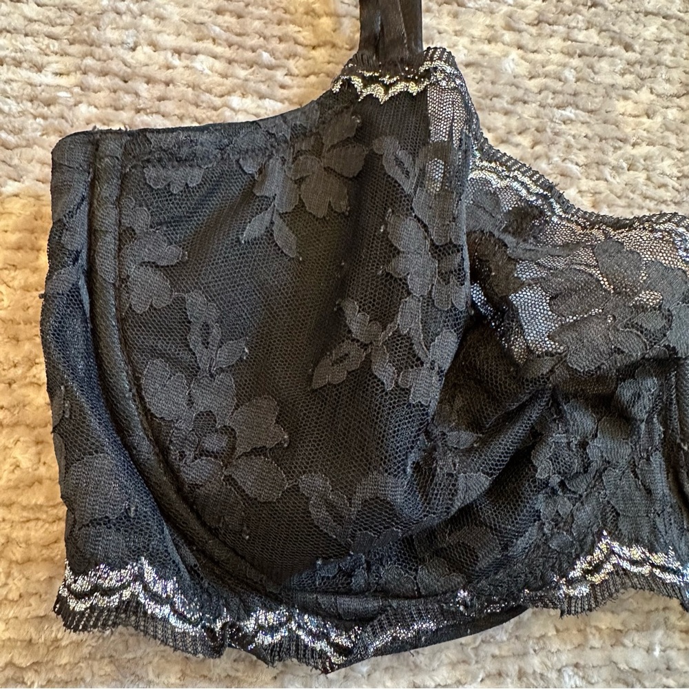 Victoria's Secret Black & Silver Dream Angels Push-Up without Padding Bra 34DDD - Picture 3 of 7